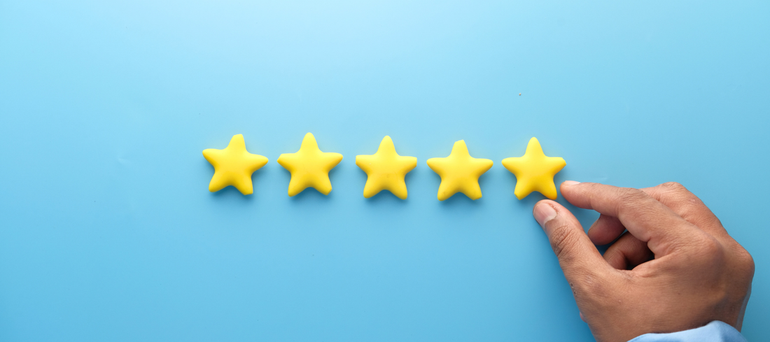 Fake Bewertungen erkennen – Gefälschte 5-Sterne Rezensionen im Online-Shop entlarven