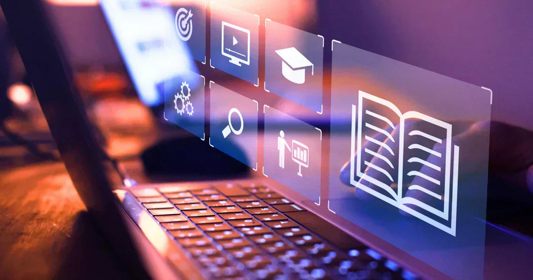 Anfänger-Guide zur Rechtssicherheit: Laptop mit Lern-Icons zum Händlerrecht für den Online-Handel.